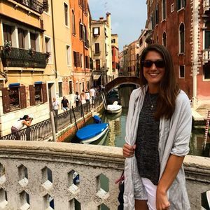 Meet your Posher, Allison